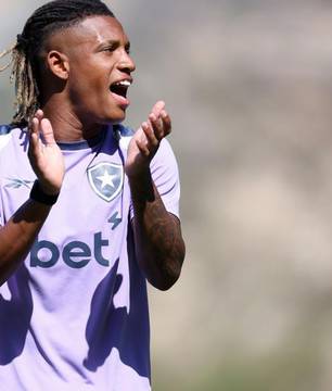 Flamengo supera Palmeiras em disputa por Danilo, diz comentarista