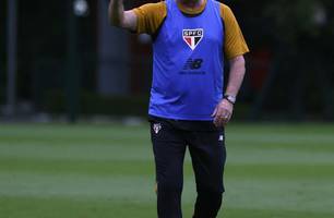 Dorival recebe sinal verde para reforçar elenco do São Paulo