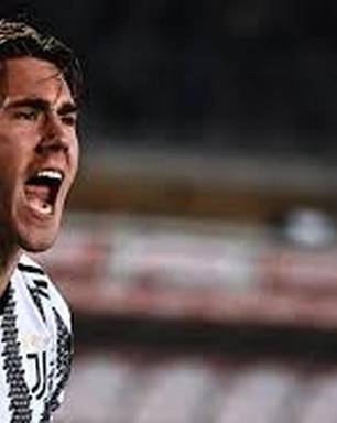 Vlahović desperta interesse de clubes europeus