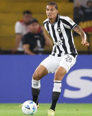 Newton, do Botafogo, entra na mira do São Paulo para empréstimo