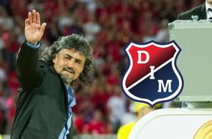 Jornal colombiano diz que Independiente Medellin negocia com tecnico campeao em meio a crise antes de jogo com Flamengo (Foto: Reproducao/X)