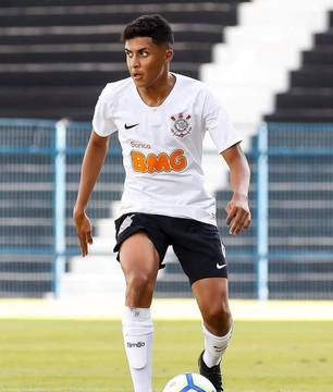 Corinthians é condenado a indenizar ex-jogador da base