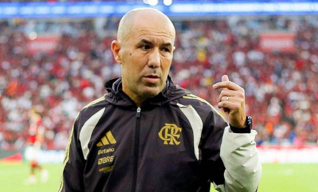 “Entregamos o jogo”, diz Jardim após empate do Flamengo
