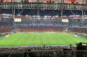 Maracana tem publico baixo para jogo entre Flamengo e Cusco (Foto: Agencia O GLOBO)