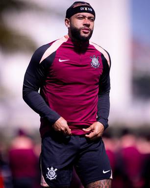Memphis Depay segue fora e Corinthians treina sem o atacante