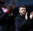 Manchester United confirma Michael Carrick como técnico