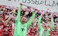 Neuer volta a ser convocado pela selecao alema (Foto: Alexandra BEIER / AFP