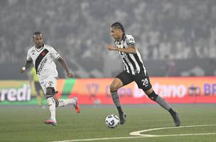 Newton em Botafogo x Vasco (Foto: Andre Durao)