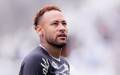Neymar sentiu dores na panturrilha e nao vai jogar pelo Santos ate a Copa do Mundo (Foto: Raul Baretta / Santos