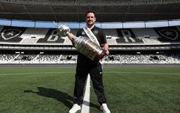 Vasco negocia contratação de ex-dirigente do Botafogo
