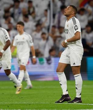 Mbappé pode ser multado por críticas ao técnico do Real