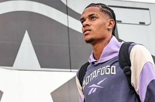 Sao Paulo tem interesse no volante Newton, do Botafogo (Foto: Arthur Barreto / Botafogo)