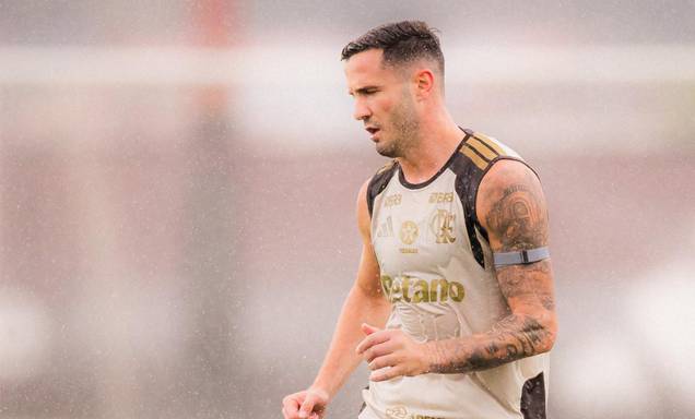 Flamengo busca recuperação de Saúl após cirurgia e momento complicado