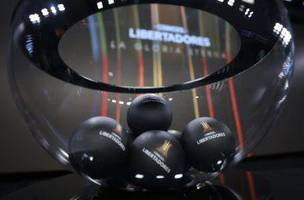 Sorteio dos grupos da Sul-Americana e da Libertadores acontece em Luque, no Paraguai, na sede da Conmebol (Foto: Reproducao/X/Conmebol)