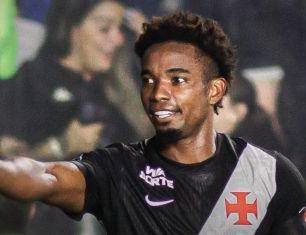 Vasco vence Athletico-PR e avança no Brasileirão
