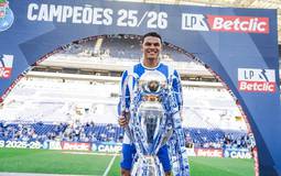 Thiago Silva se despede do Porto após breve retorno