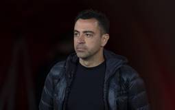 Chelsea descarta Xavi e segue busca por novo treinador