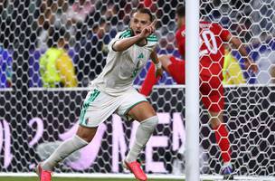 Amine Gouiri anotou o segundo gol da Argelia no jogo contra a Jordania (Foto: Reproducao/X/@CAF_Online)