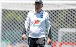 Ancelotti testa novas opções para substituir Raphinha