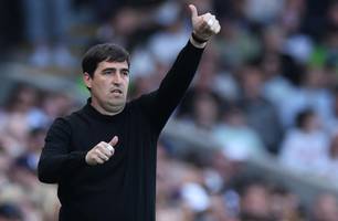 Liverpool escolhe Iraola para comandar equipe na próxima temporada