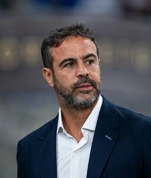 Cruzeiro prepara mudanças no elenco para a próxima janela de transferências