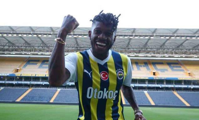 Atlético-MG abre negociações com o Fenerbahçe por Fred