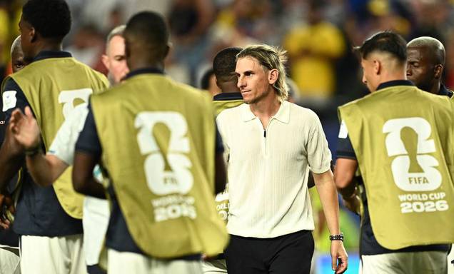 Beccacece critica arbitragem após derrota do Equador