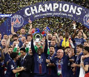 Mundial de 2026 coloca estrelas do futebol na disputa pela Bola de Ouro