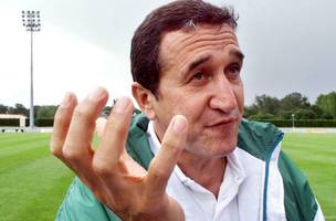 Carlos Alberto Parreira no comando tecnico da Arabia Saudita, em 1998. (Foto: AFP)
