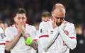 Eriksen voltou a passar mal e desmaiar em uma partida pela Dinamarca (Foto: Michal Cizek / AFP