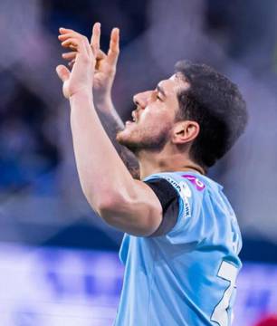 Zenit e Fluminense negociam futuro do zagueiro Nino
