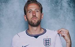 Kane, Olise e Díaz brilham na Copa e visam Bola de Ouro