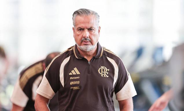José Boto explica estratégia do Flamengo para a janela de transferências