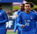 Mbappé elogia Dembélé e destaca sua importância para a Seleção Francesa