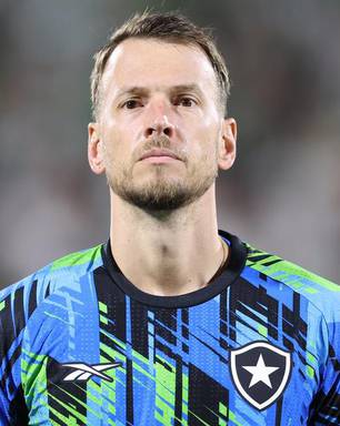 Botafogo avalia saída de Neto e monitora o mercado em busca de goleiros