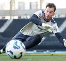 Botafogo oficializa rescisão de contrato com goleiro Neto
