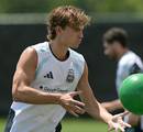 Nico Paz seguirá no Como até 2027, diz Real Madrid