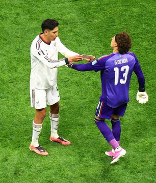 Ochoa faz história em sua sexta Copa do Mundo