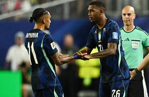 Ancelotti enfrenta dilema com desfalques na seleção