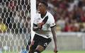 Robert Renan comemora gol do Vasco contra o Flamengo. (Foto: Andre Durao