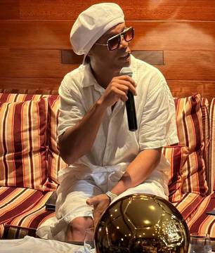 Ronaldinho surpreende e acerta com clube da Série C da Itália