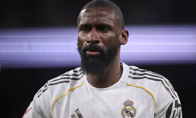 Rüdiger aceita novo contrato e seguirá no Real Madrid