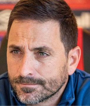 Vasco negocia com técnico português Vasco Matos