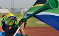 Vuvuzela fez sucesso na Copa do Mundo de 2010, na Africa do Sul (Foto: Antonio Scorza / AFP