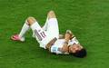 Yeremy Pino lesiona a clavicula em jogo entre Espanha e Uruguai. (Foto: REUTERS/Raquel Cunha