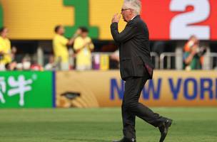 Ancelotti nao participou de entrevista pos-jogo (Foto: AFP)