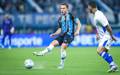 Arthur Melo em lance de Gremio x Confianca pela Copa do Brasil (Foto: Lucas Uebel/Gremio FBPA