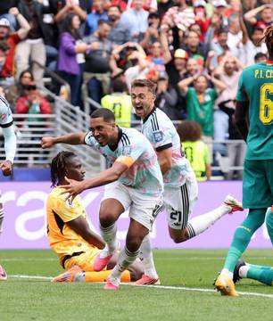 Bélgica supera senegal e avança na copa do mundo