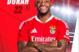 Benfica anuncia Jhon Duran, emprestado pelo Al-Nassr. (Foto: Divulgacao / Benfica)