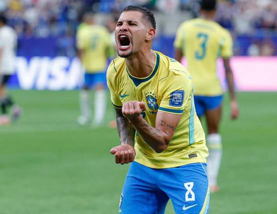 Arsenal prepara nova investida por Bruno Guimarães